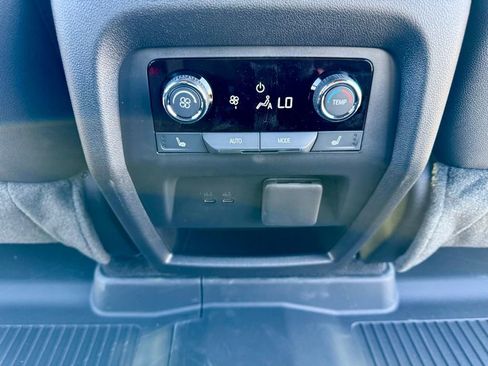 New 2026 Chevrolet Traverse RS w/ LPO, Floor Liner Package image 45