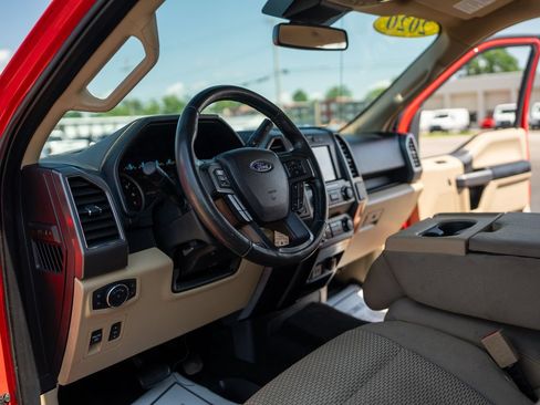 Used 2020 Ford F150 XLT w/ Equipment Group 302A Luxury AWD/4WD image 20