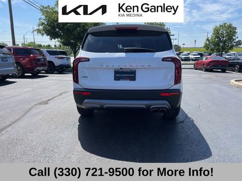 Certified 2022 Kia Telluride S AWD/4WD image 12