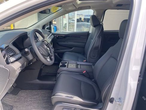 New 2026 Honda Odyssey Elite image 13