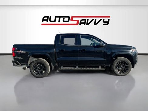 Used 2024 Chevrolet Colorado Z71 w/ LPO, Dark Essentials Package image 8