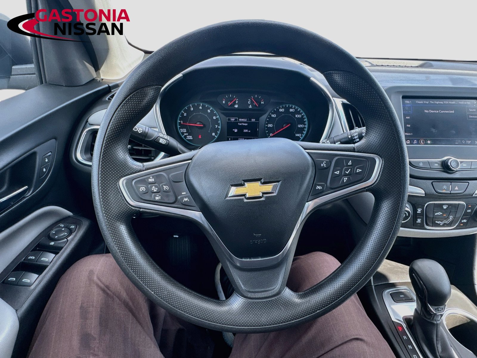 Used 2022 Chevrolet Equinox LS AWD/4WD image 14