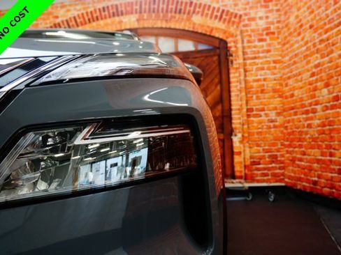 Certified 2022 Nissan Rogue SL image 70