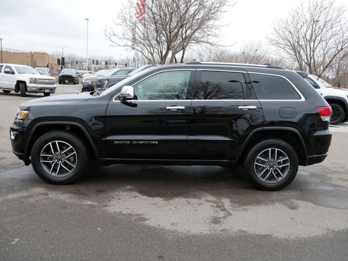 Used 2020 Jeep Grand Cherokee Limited w/ Luxury Group II image 4