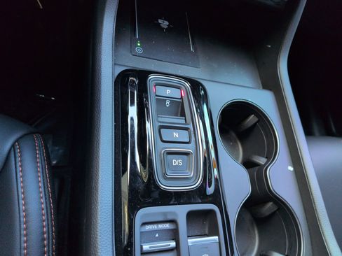 Certified 2025 Honda Pilot TrailSport image 22