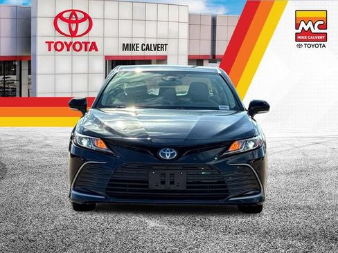 Used 2022 Toyota Camry LE FWD image 8