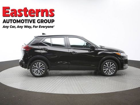 Used 2023 Nissan Kicks SV FWD image 43