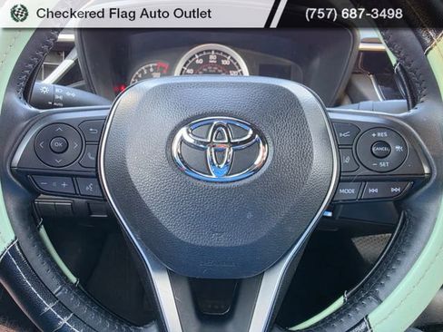 Used 2022 Toyota Corolla SE image 14