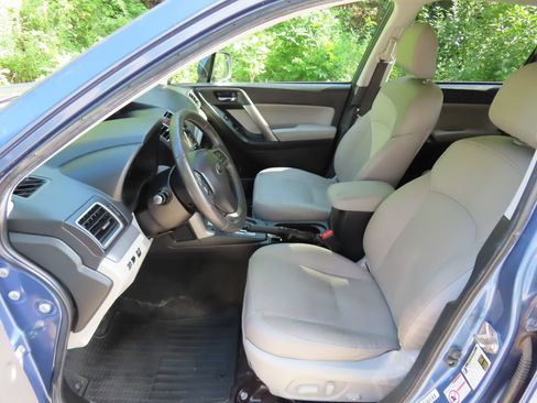 Used 2016 Subaru Forester 2.5i Touring w/ Popular Package #2 AWD/4WD image 28