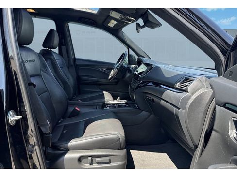 Used 2020 Honda Pilot Black Edition image 19