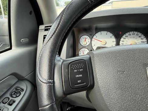 Used 2008 Dodge Ram 2500 Truck SLT w/ Popular Equipment Group AWD/4WD image 15