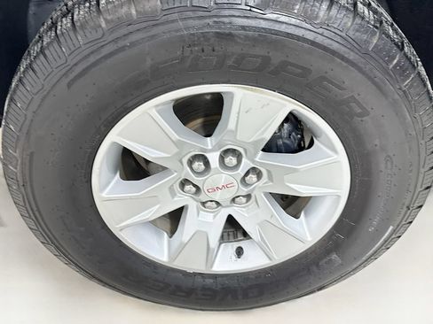 Used 2016 GMC Canyon SLE w/ SLE Convenience Package AWD/4WD image 37