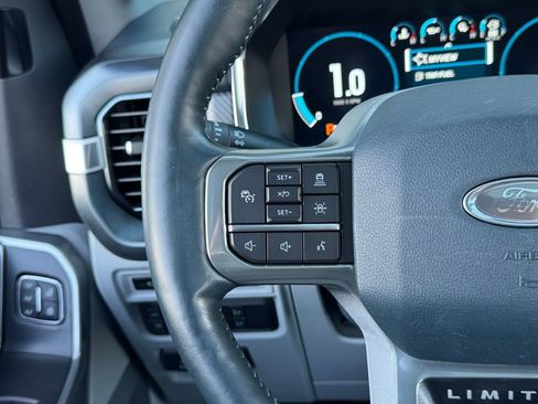 Used 2023 Ford F150 Limited image 6