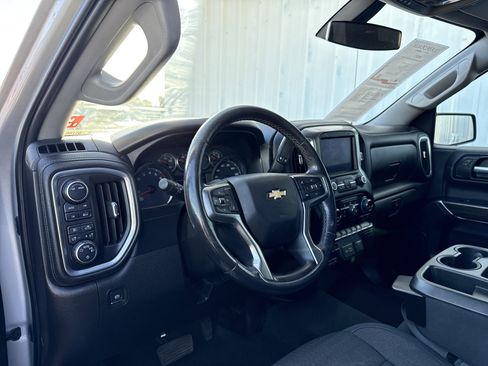 Used 2021 Chevrolet Silverado 1500 LT image 15