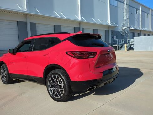 Used 2024 Chevrolet Blazer RS w/ Enhanced Convenience Package FWD image 7