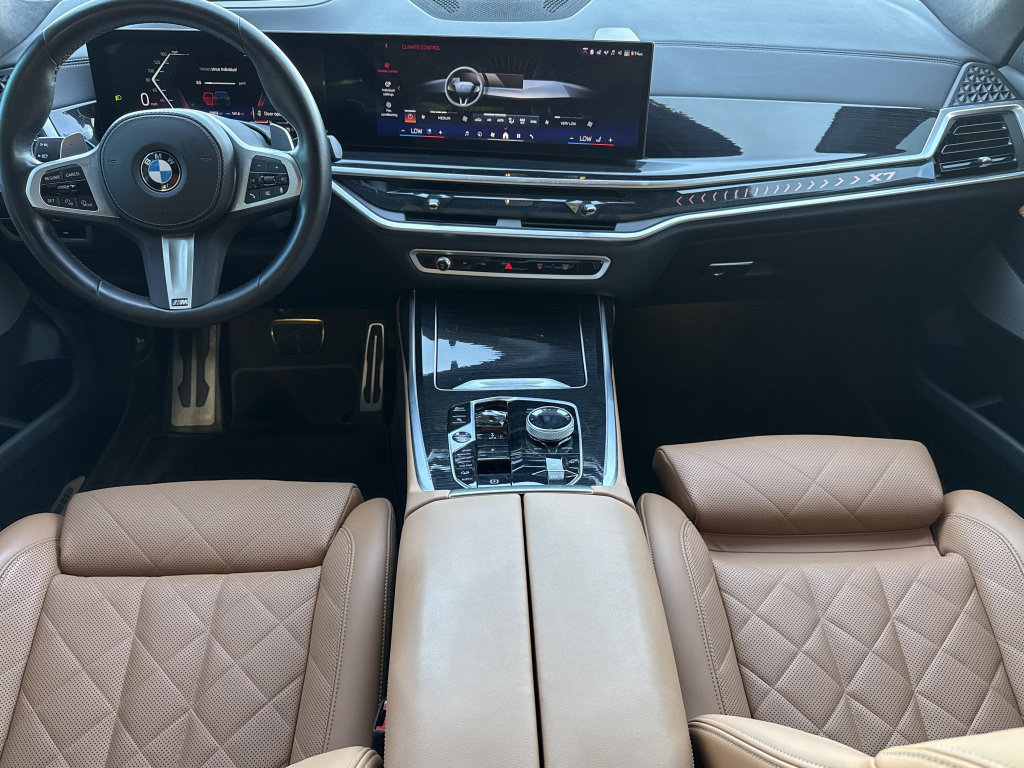 Used 2024 BMW X7 xDrive40i w/ Executive Package AWD/4WD image 12
