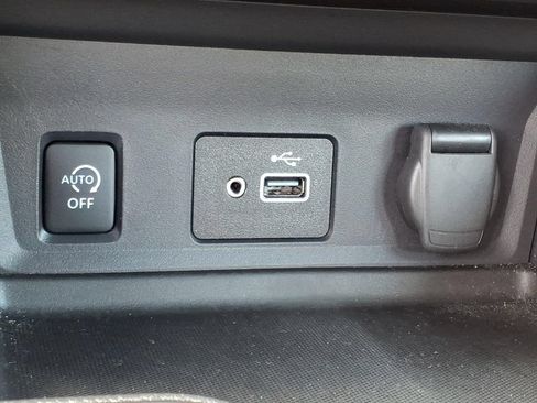 Used 2024 Nissan Sentra S FWD image 9