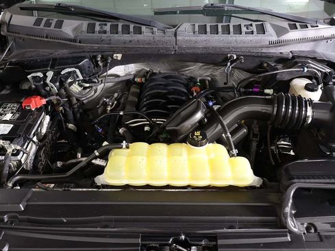 Used 2019 Ford F150 XLT w/ Equipment Group 301A Mid AWD/4WD image 18