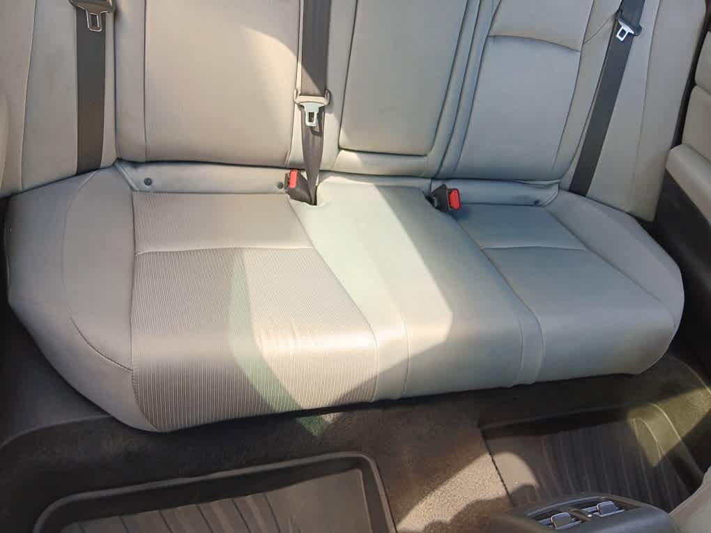 Used 2020 Honda Accord EX image 19
