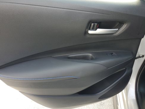 Used 2021 Toyota Corolla SE image 17