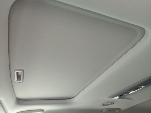 New 2025 Kia Telluride S image 25