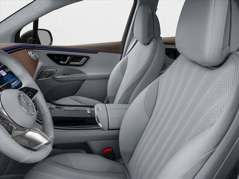 New 2025 Mercedes-Benz EQE 350+ 4MATIC SUV image 6