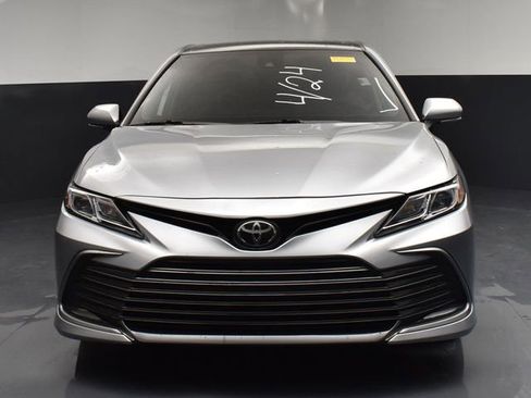 Used 2024 Toyota Camry LE w/ Convenience Package FWD image 3