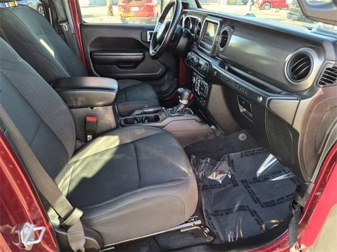Used 2021 Jeep Wrangler Unlimited Sport image 11