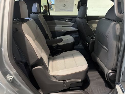 New 2026 Chevrolet Traverse LT w/ Midnight/Sport Edition image 13