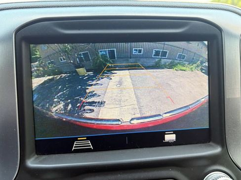 Used 2020 GMC Sierra 1500 SLE w/ SLE Value Package RWD image 16