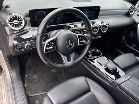 Used 2020 Mercedes-Benz A 220 image 18