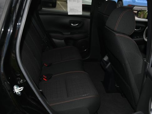 Certified 2025 Honda HR-V Sport image 18