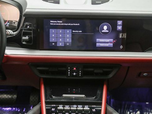 Certified 2024 Porsche Cayenne AWD/4WD image 17