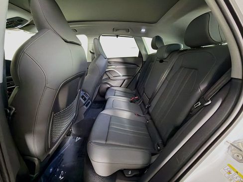 Certified 2025 Audi Q5 Premium w/ Premium Plus AWD/4WD image 25