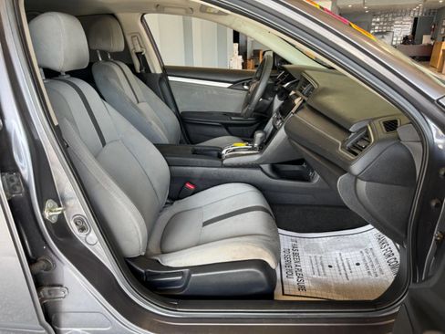 Used 2017 Honda Civic EX image 11