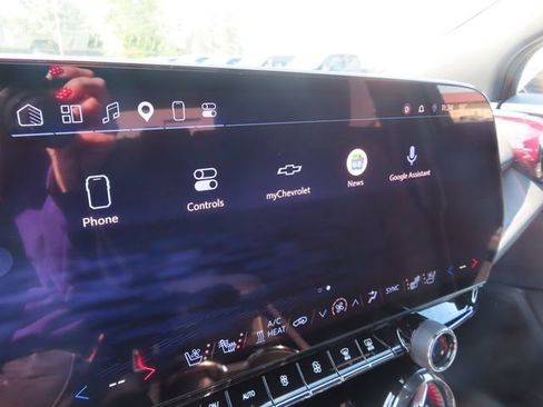 Used 2025 Chevrolet Blazer EV RS AWD/4WD image 25