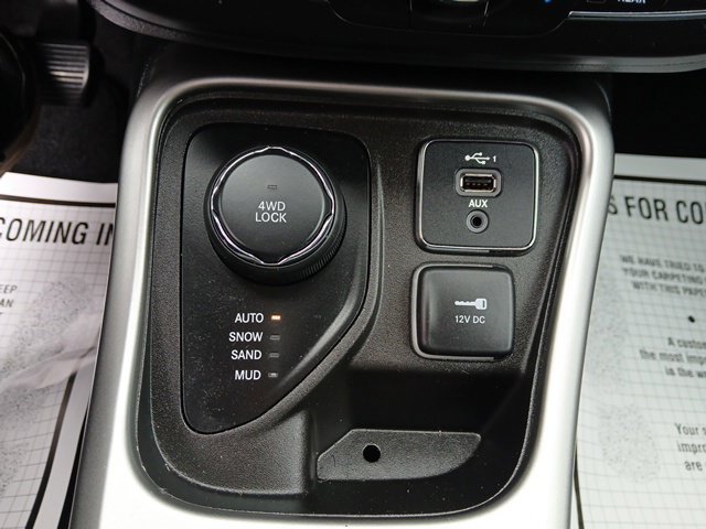 Used 2019 Jeep Compass Latitude AWD/4WD image 25