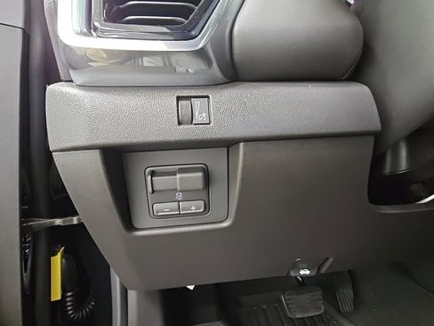 New 2026 GMC Canyon Elevation w/ Convenience Package image 29