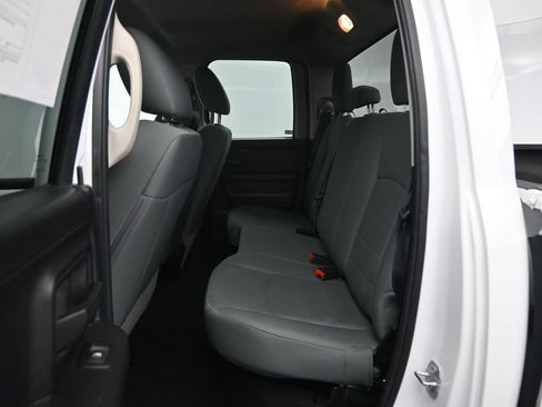 Used 2016 RAM 1500 Express AWD/4WD image 25