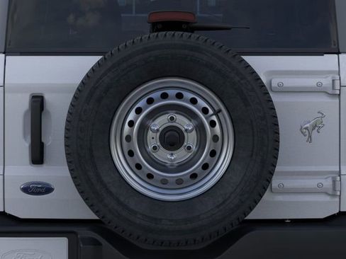 New 2025 Ford Bronco 4-Door AWD/4WD image 24