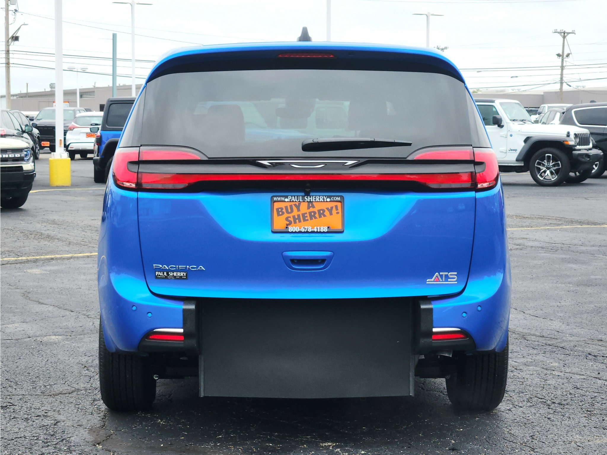 New 2027 Chrysler Pacifica Select FWD image 11