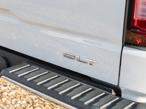 Used 2022 GMC Sierra 1500 SLT image 6