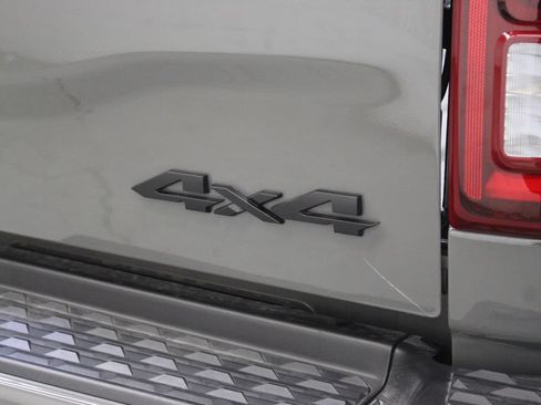 New 2026 RAM 2500 Big Horn AWD/4WD image 46