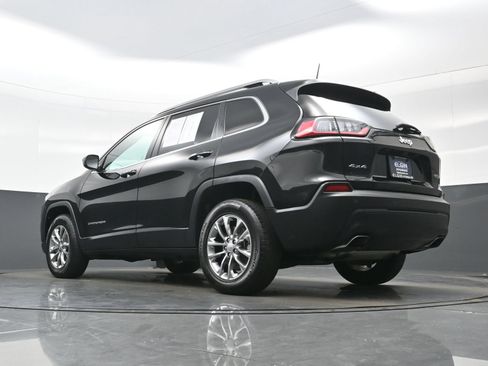 Used 2021 Jeep Cherokee Latitude Lux w/ Comfort/Convenience Group AWD/4WD image 26