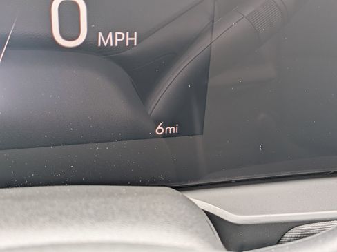 New 2026 Buick Envista Preferred FWD image 11