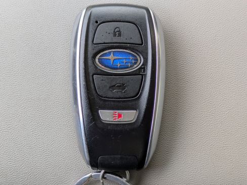 Used 2022 Subaru Forester Limited w/ Popular Package #2 image 36