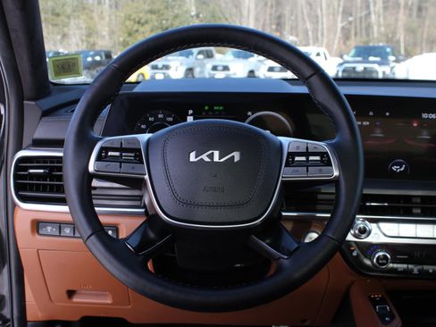 Used 2025 Kia Telluride SX Prestige X-Pro image 10