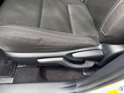 Used 2017 Toyota Corolla iM FWD image 15