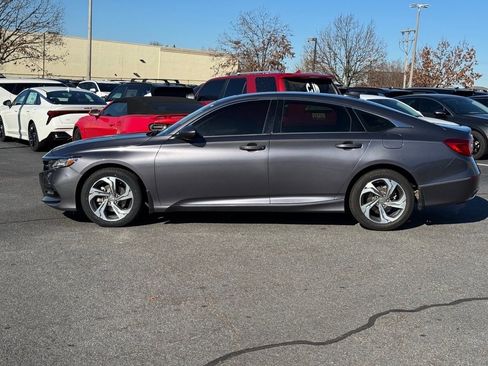 Used 2020 Honda Accord EX image 6