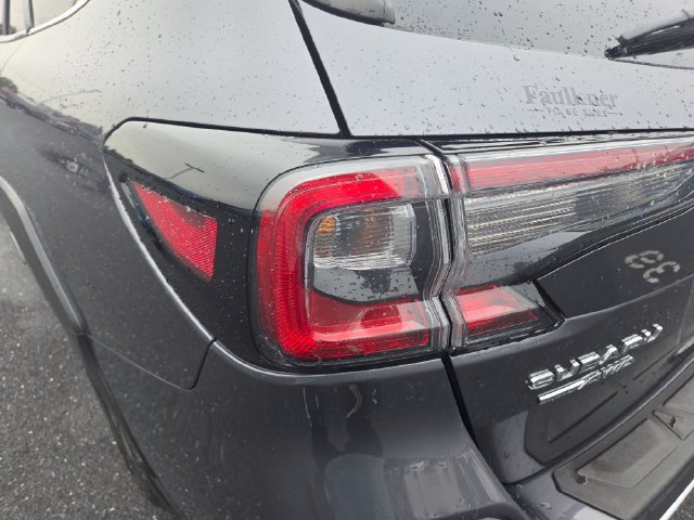 Used 2025 Subaru Outback Limited AWD/4WD image 13